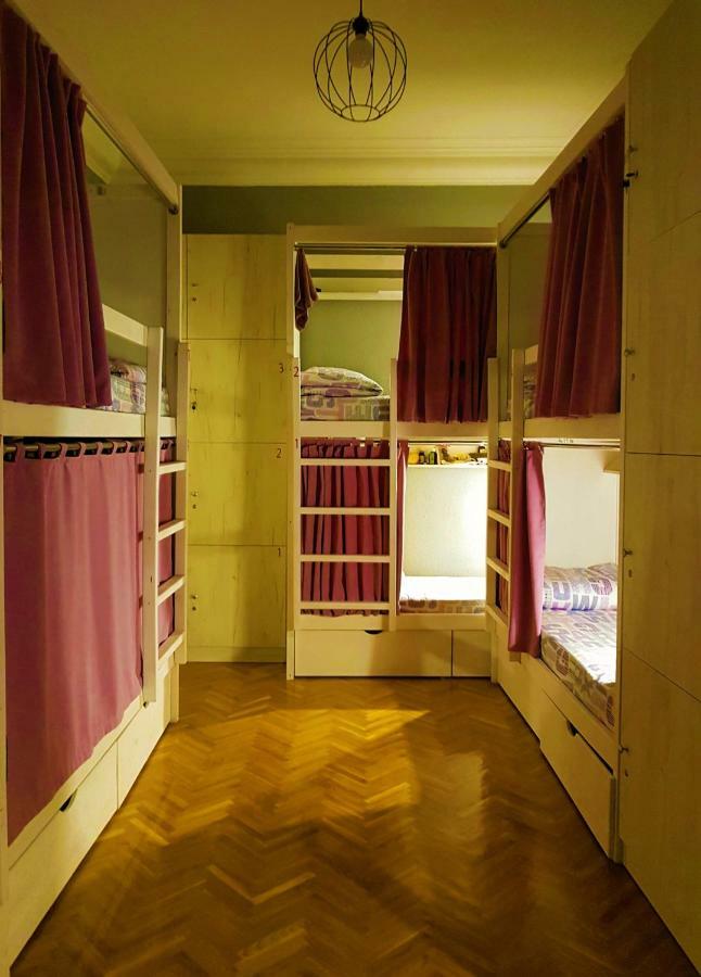 Булгакоff Hostel Киев Екстериор снимка